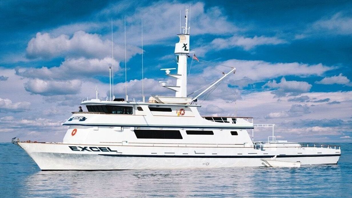 Excel sportfishing boat