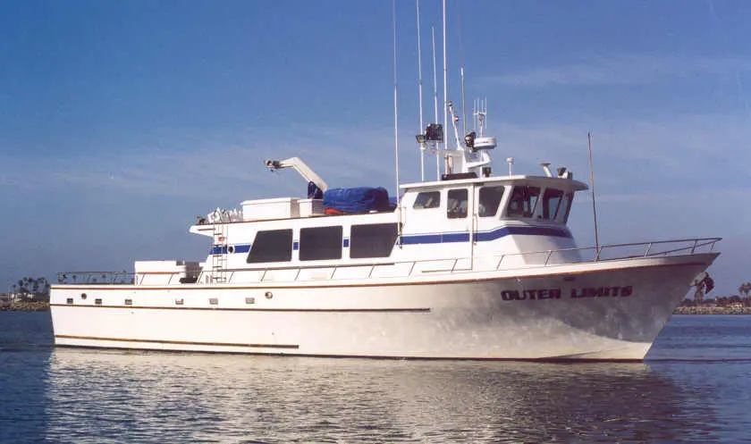 Outer Limits sportfishing boat