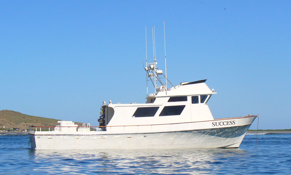 Success sportfishing boat